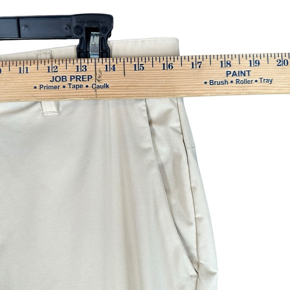 Fabletics Men’s Khaki Athletic Pants No Size See Measurements Casual Comfort - Picture 8 of 15